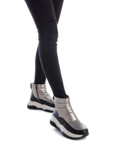 Botines XTI  de Mujer BOTIN MODA PARA MUJER 143372 COLOR  NEGRO