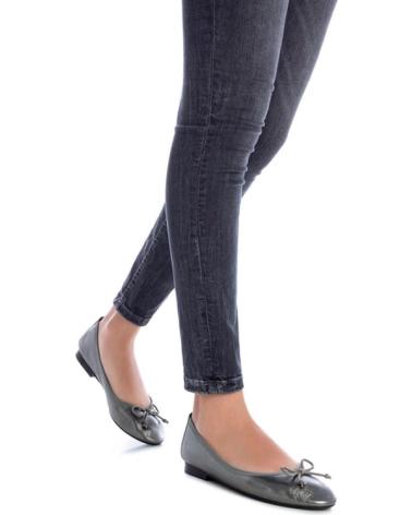 Zapatos XTI  de Mujer 143032 PLOMO  GRIS