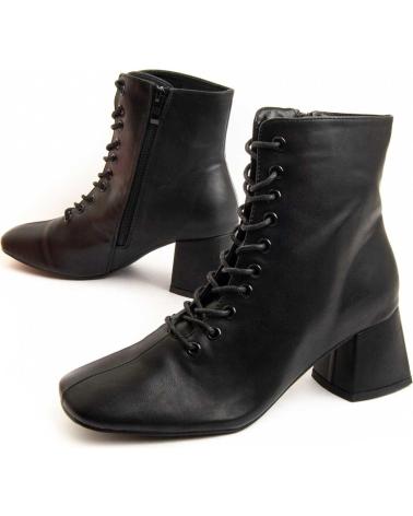 Botas MONTEVITA  de Mulher BOTTIVITA51  BLACK