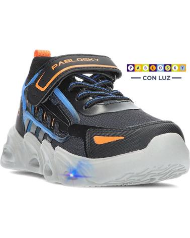 PABLOSKY DEPORTIVA CON LUCES PARA NINO 978515 COLOR AZUL