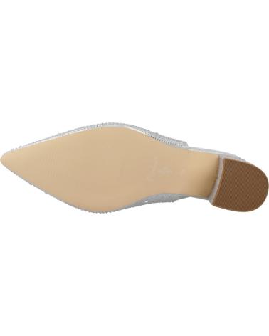 Sandales MENBUR  pour Femme SALONES MUJER MODELO 25208M COLOR PLATA  SILVER