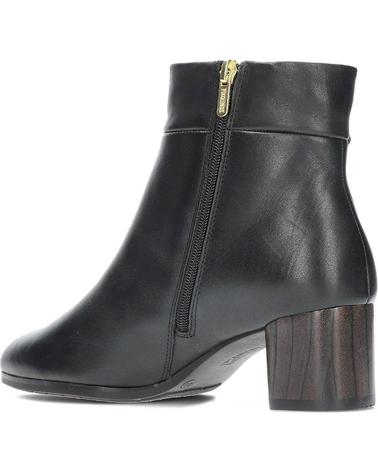 PIKOLINOS BOTIN CON TACON PARA MUJER W1Z-8588 COLOR NEGRO