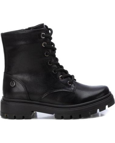 XTI BOTIN MILITAR CON CORDON PARA NINA 150986 COLOR NEGRO