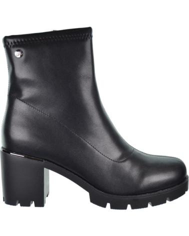 Woman boots ISTERIA BOTIN TACON PARA MUJER 242542 COLOR  NEGRO