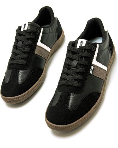 Sportschuhe MTNG  für Herren 84682-C56252 NOVA ZAPATILLAS CASUAL DE HOMBRE  NEGRO