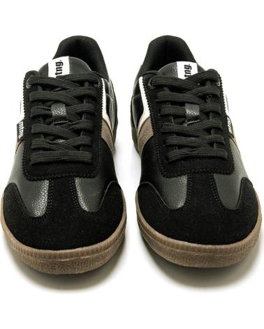 Sportschuhe MTNG  für Herren 84682-C56252 NOVA ZAPATILLAS CASUAL DE HOMBRE  NEGRO