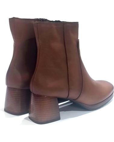 Botines DCHICAS  de Mujer BOTIN CASUAL DE PIEL CON TACON  CUERO
