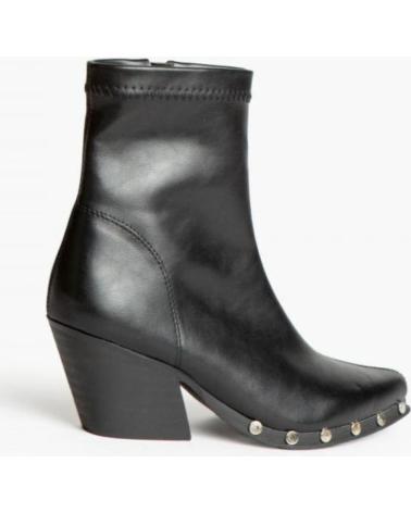 Botines CORINA  de Mujer BOTIN COWBOY CON TACON PARA MUJER M4740 COLOR  NEGRO