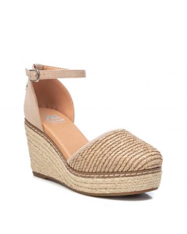 Woman Zapatos de cuña XTI 044862 TAUPE