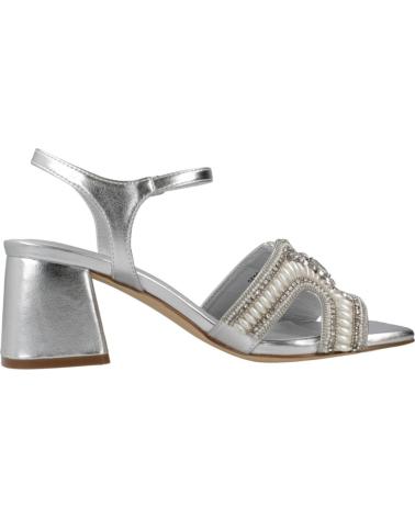 Sandalen MENBUR  für Damen SANDALIAS MUJER MODELO 25228M COLOR PLATA  SILVER