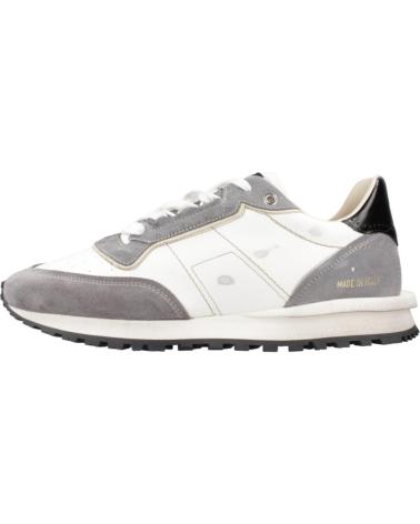 Scarpe sport HIDNANDER  per Uomo ZAPATILLAS HOMBRE MODELO TENKEI SLIP ON COLOR BLANCO  233