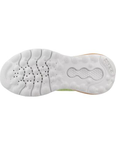 Deportivas de Niño GEOX ZAPATILLAS NINO MODELO J ACTIVART ILLUMINUS COLOR VERDE C200 C2009