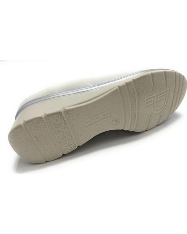 Woman shoes PITILLOS 5742 GLACIAL MOCASIN CALADO  BEIG