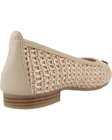 Ballerinas CARMELA  für Damen und Mädchen BAILARINAS MUJER MODELO 162168C COLOR BEIS  BEIGE