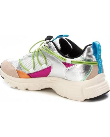Woman Zapatillas deporte XTI 14405201  PLATA