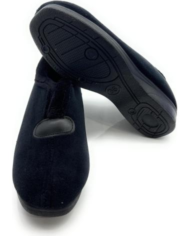 Calzado de casa CHIC VISION  de Mujer ZAPATILLAS MUJER CERRADAS SEMIBOTA CONFO  NEGRO
