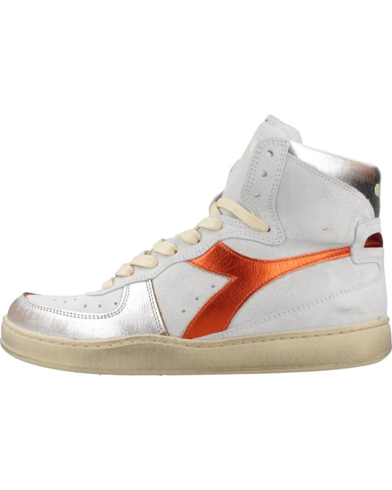 Deportivas de Mujer DIADORA ZAPATILLAS MUJER HERITAGE MODELO ALTO BASKET USED COLOR BLAN C5234