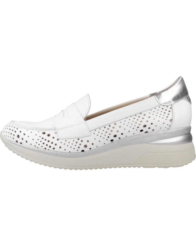 PITILLOS KEIL-MOKASSIN 10433 WEISS MIT METALLISCHEN DETAILS BLANCO