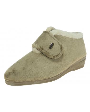 Calzado de casa de Mujer  ZAPATILLA ABOTINADA CON CIERRE DE VELCRO AVELLANA