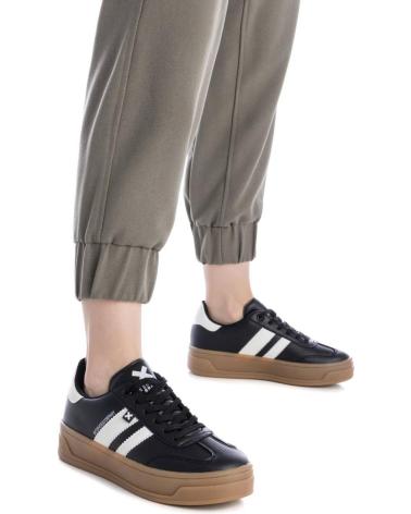 Woman Zapatillas deporte XTI SNEAKERS 143645 MUJER  NEGRO