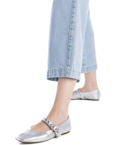 Woman and girl shoes XTI 144021  PLATA