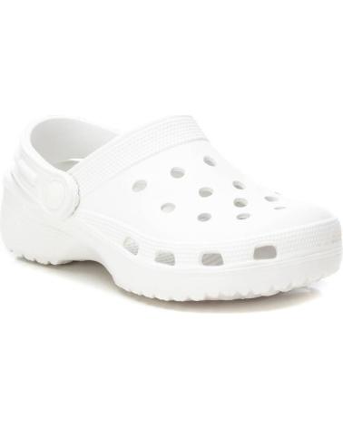 Woman and girl and boy Flip flops XTI 151251  BLANCO