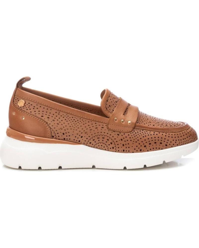 Mocassins CARMELA  pour Femme MOCASIN DE MUJER EN PIEL CON DISENO EN PICADOS CON PLANTILL  CAMEL
