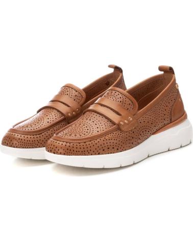 Mocassins CARMELA  pour Femme MOCASIN DE MUJER EN PIEL CON DISENO EN PICADOS CON PLANTILL  CAMEL