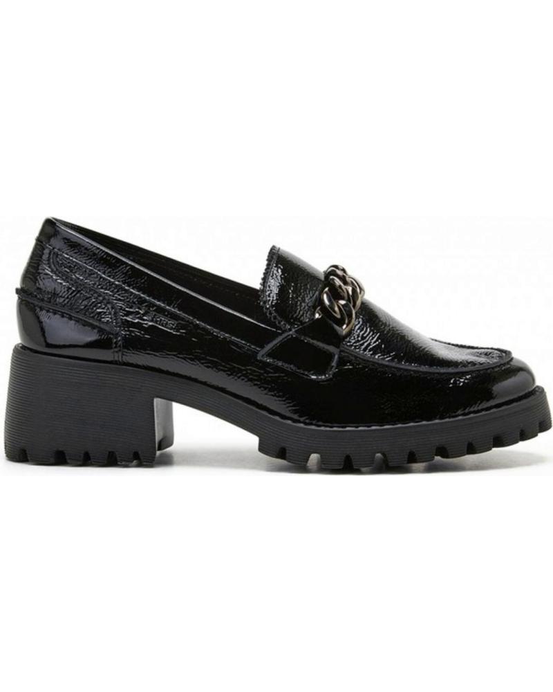 Sapatos 24 horas 2025