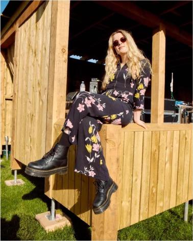 Botas de Mujer DR MARTENS BOTAS JADON III PARA MUJER EN COLOR NEGRO