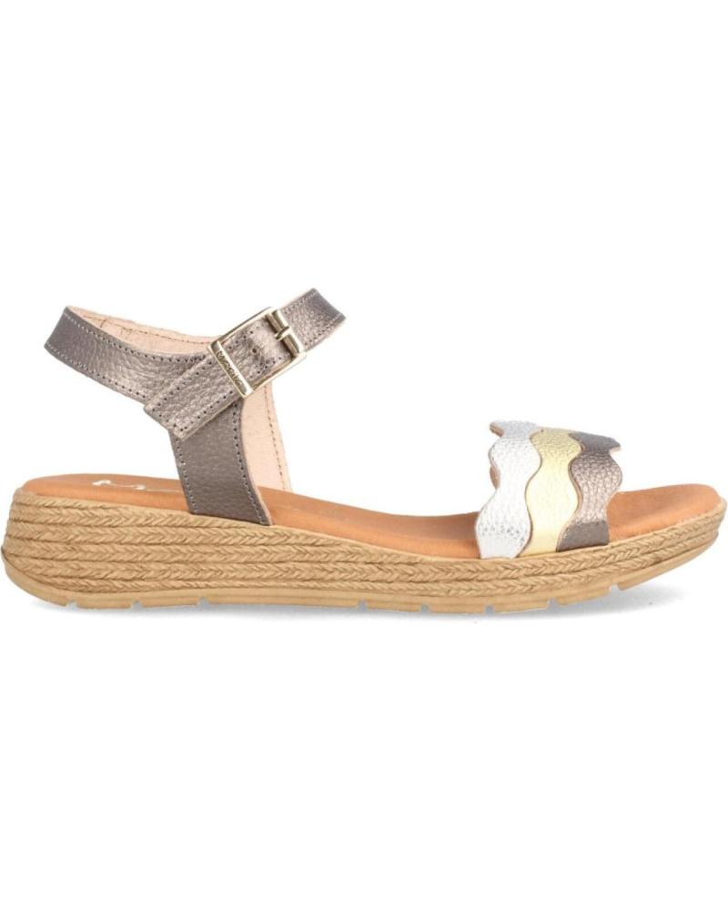 Woman Sandals MARILA SANDALIA DE PIEL PARA MUJER CON CUNA BAJA EREVAN MULTIMETAL Woman Sandals MARILA SANDALIA DE PIEL PARA MUJER CON CUNA BAJA EREVAN MULTIMETAL