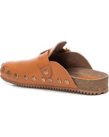 Tamancos CARMELA  de Mulher 162127  CAMEL