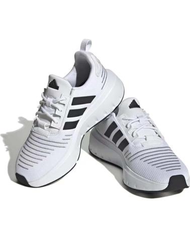 Zapatos de Niña y Niño ADIDAS ZAPATILLAS SWIFT RUN23 PARA NINOS UNISEX EN COLOR BLANCO BLANCO