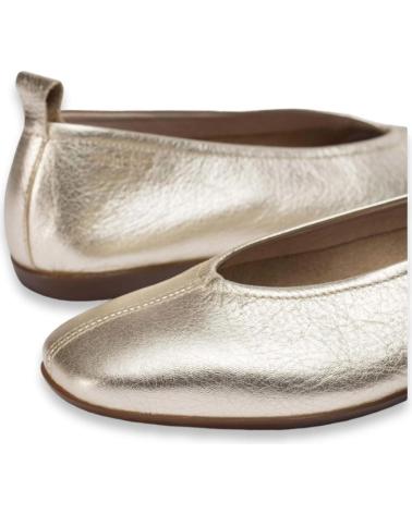 Woman Flat shoes WONDERS PEPA A-8661 PLATINO  ORO