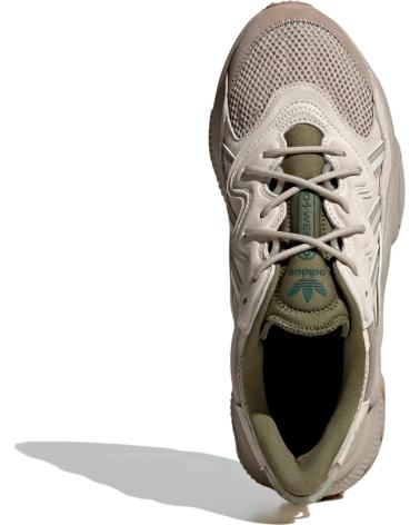 Zapatillas deporte ADIDAS  de Hombre ZAPATILLAS OZWEEGO PARA HOMBRE EN COLOR  MARRON