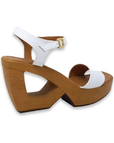 Sandales pour Femme WEEKEND BY PEDRO MIRALLES SANDALIA DE PIEL CON CUNA Y PLATAFORMA BLANCO