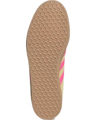 Deportivas de Mujer ADIDAS MODELO GAZELLE W PARA MUJER COL AMARILLO