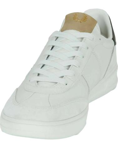 Man Trainers FRED PERRY ZAPATILLAS LEATHER SUEDE PORCELAIN