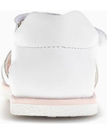 Sandales PABLOSKY  pour Fille SANDALIA CERRADA DE PIEL RESPETUOSA PARA NINA 0539  BLANCO