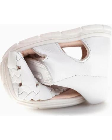 Sandales PABLOSKY  pour Fille SANDALIA DE PIEL CON TALON CERRADO BEBE PARA NINA  BLANCO