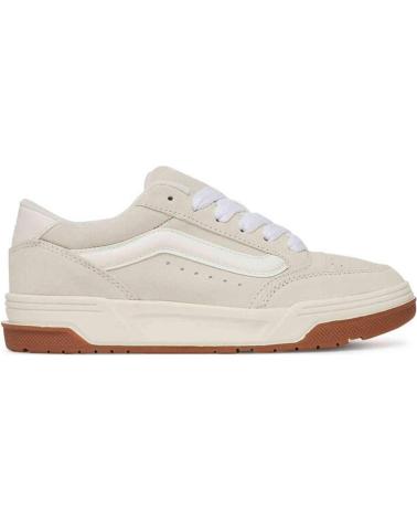 Woman and Man Zapatillas deporte VANS OFF THE WALL ZAPATILLAS VANS HYLANE EN COLOR  BEIGE