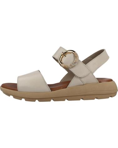 Sandalias DORKING  de Mujer SANDALIAS MUJER MODELO D9468 COLOR BEIS  RAW