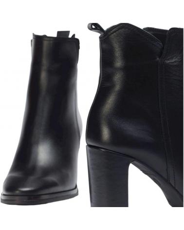 Botines de Mujer WONDERS BOTIN PIEL NEGRAS CASUAL ISY NEGRO