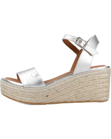 Sandales POPA  pour Femme SANDALIAS MUJER MODELO ARAMBOL COLOR  PLATA