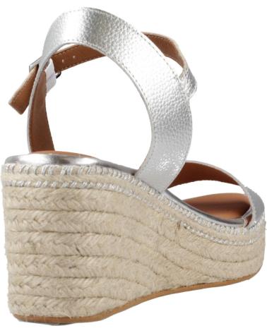 Sandales POPA  pour Femme SANDALIAS MUJER MODELO ARAMBOL COLOR  PLATA