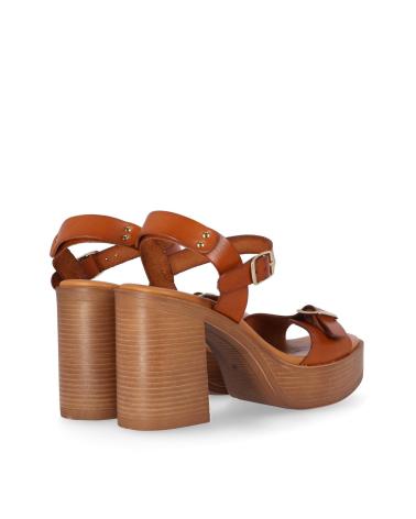 Sandalias CHIKA10  de Mujer GOTICA UP 09  CUERO-TAN