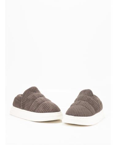 Pantofole KESLEM  per Uomo 9843  MARRON