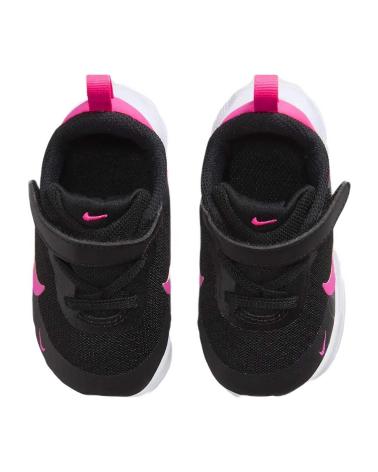 Sneaker für Mädchen und Junge NIKE ZAPATILLAS REVOLUTION 7 PARA NINOS UNISEX EN COLOR NEGRO