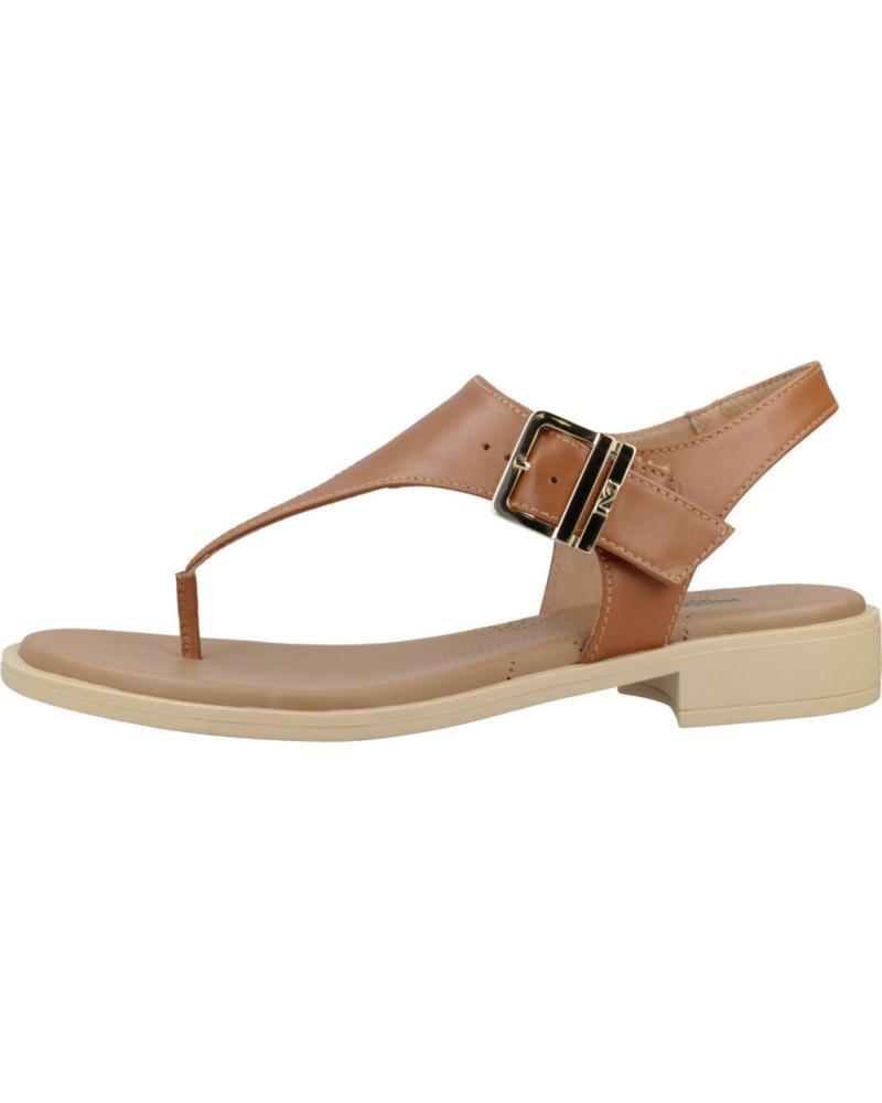 SANDALIA DE TIRA NERO GIARDINI E513405D MARRÓN CON HEBILLA MARRóN