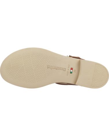 SANDALIA DE TIRA NERO GIARDINI E513405D MARRÓN CON HEBILLA MARRóN